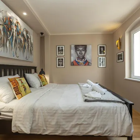 Gasthuis Africa Old Town - Zadar